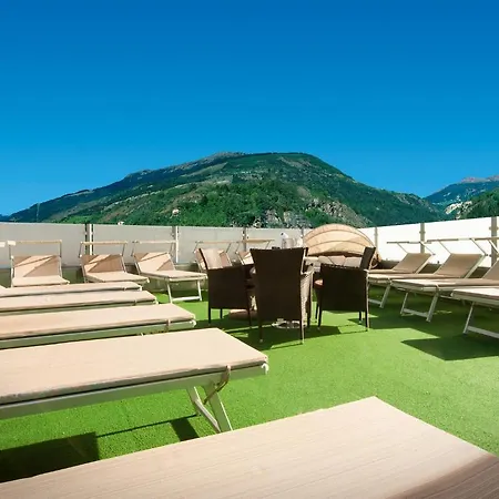 Engel Hotel 4*